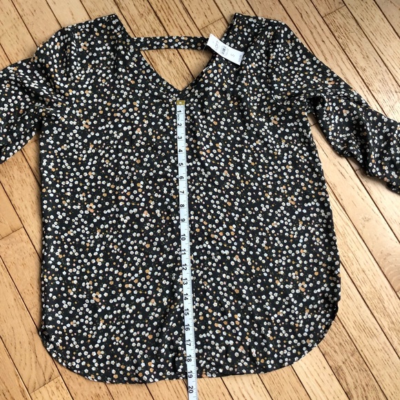 NWT LOFT OUTLET BLOUSE - Picture 7 of 8